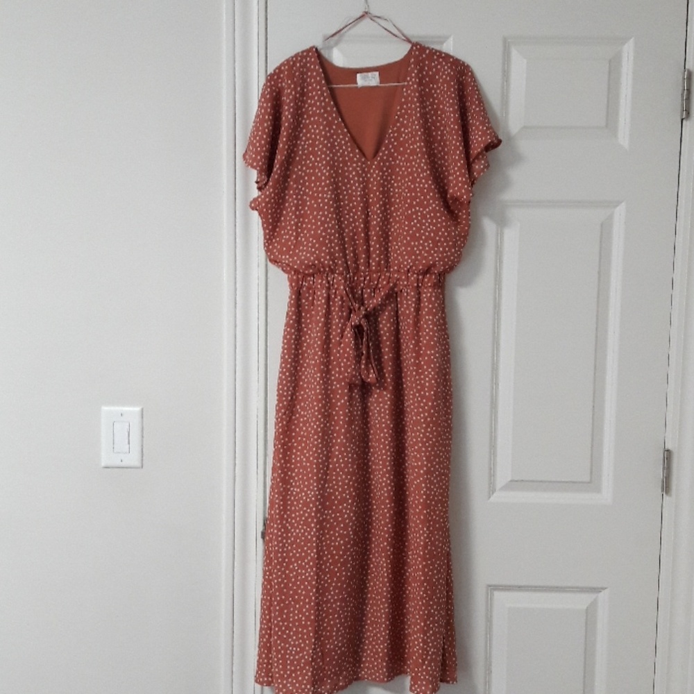 Retro style polka dot midi dress. Size M.